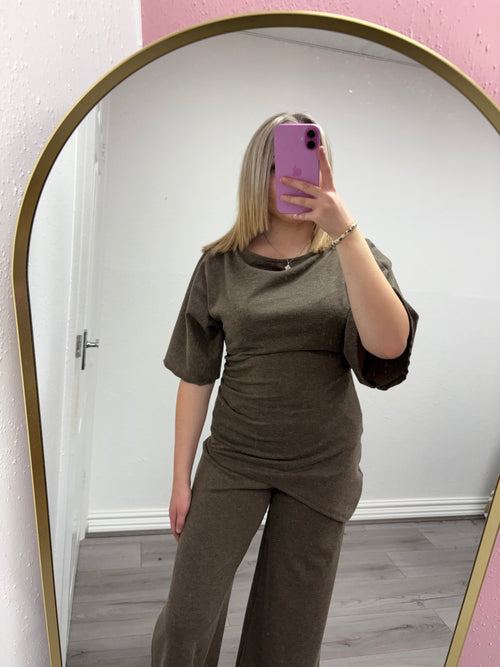 LILA DRAPED RUCHED SHOULDER SET