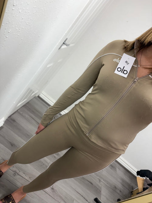 ALICE ALO GYM SET