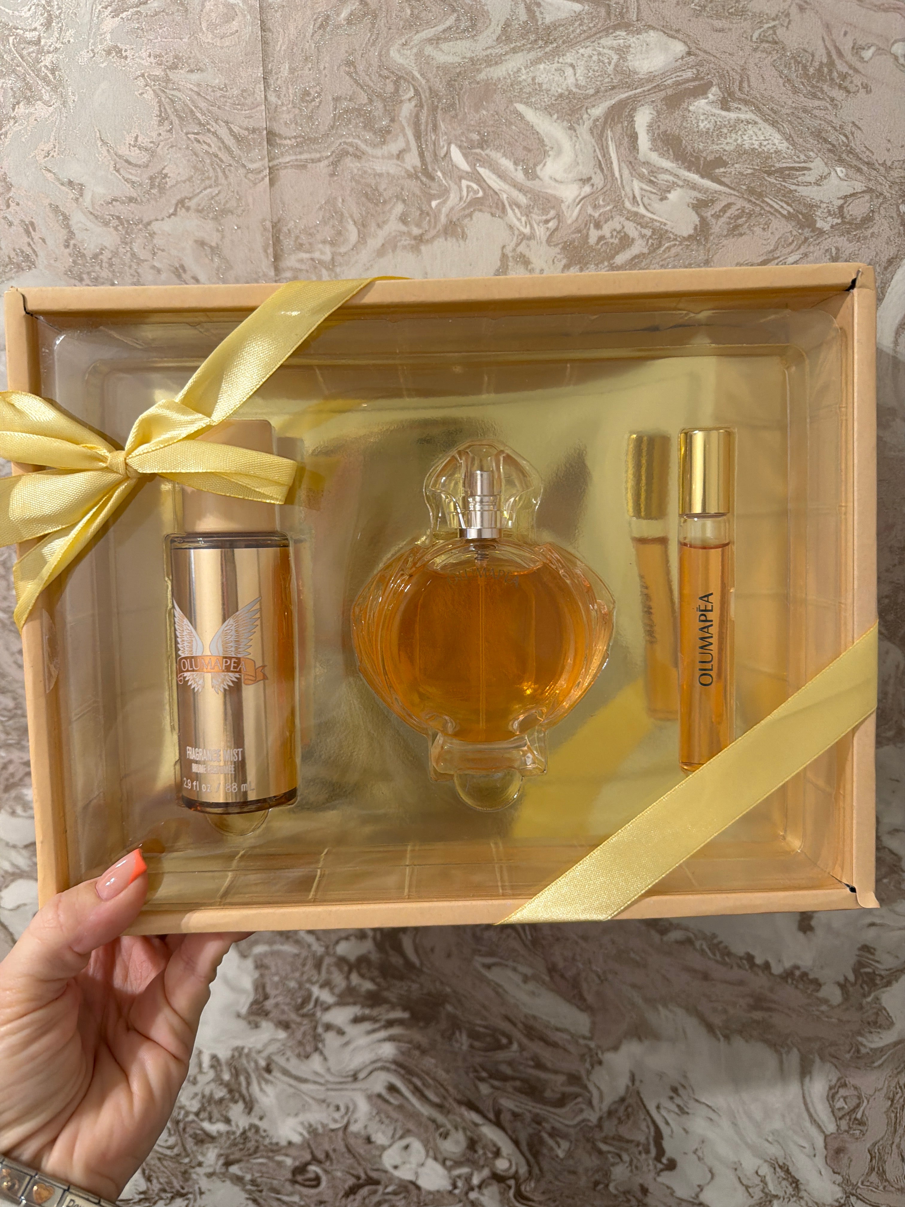 OLYMPEA GIFT SET