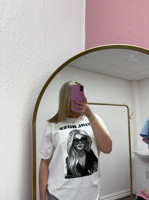 GRACE GIRL BOSS TSHIRT