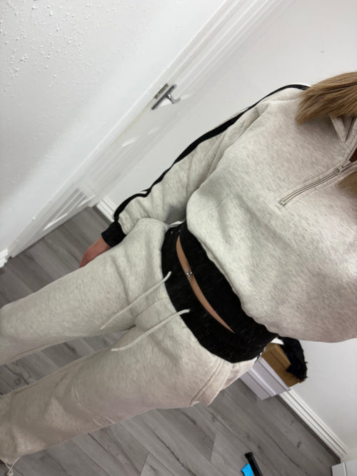 MIRA QUARTER ZIP STRIPE TRACKSUIT