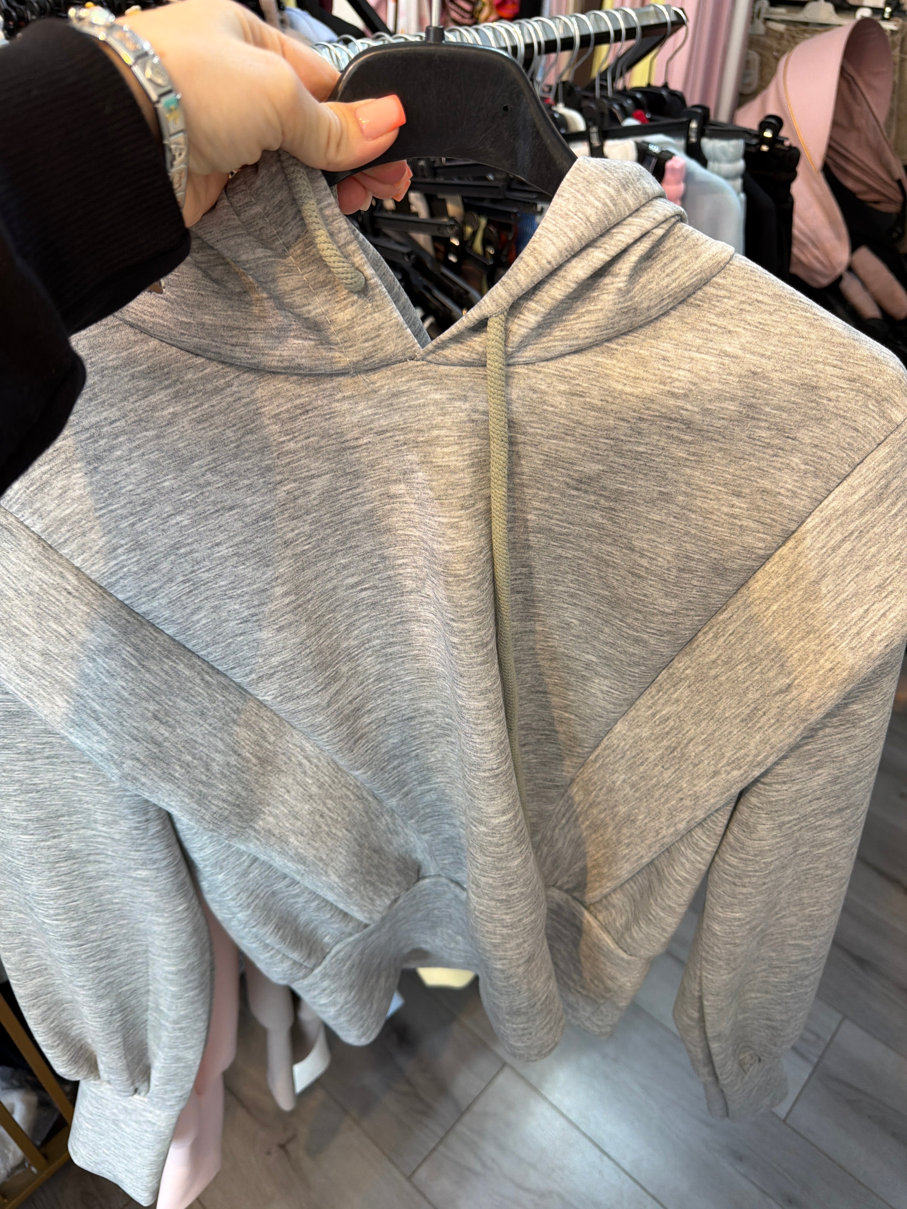 SARAH CROPPED HOODIE