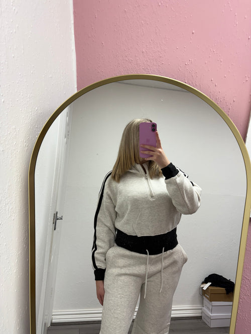 MIRA QUARTER ZIP STRIPE TRACKSUIT