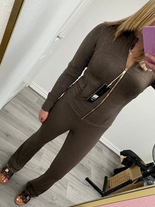 VERITY GOLD ZIP UP GYM SET