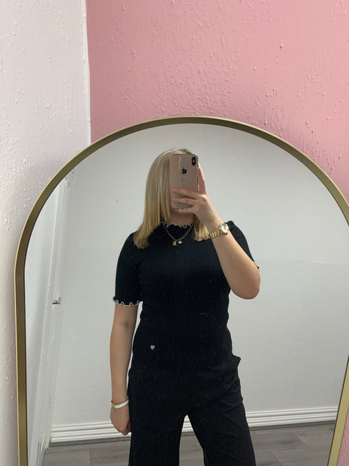REMY FRILL KNITTED TOP
