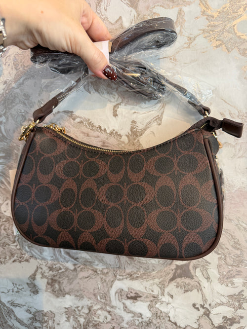 COACH SHOULDER BAG