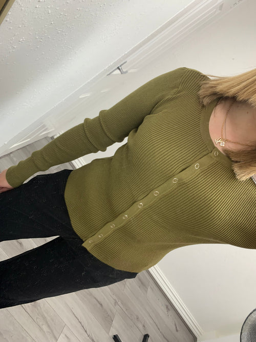 NYLA BUTTON UP TOP