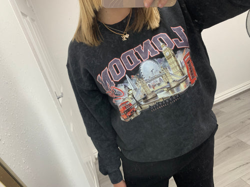 LONDON OVERSIZED SWEATSHIRT