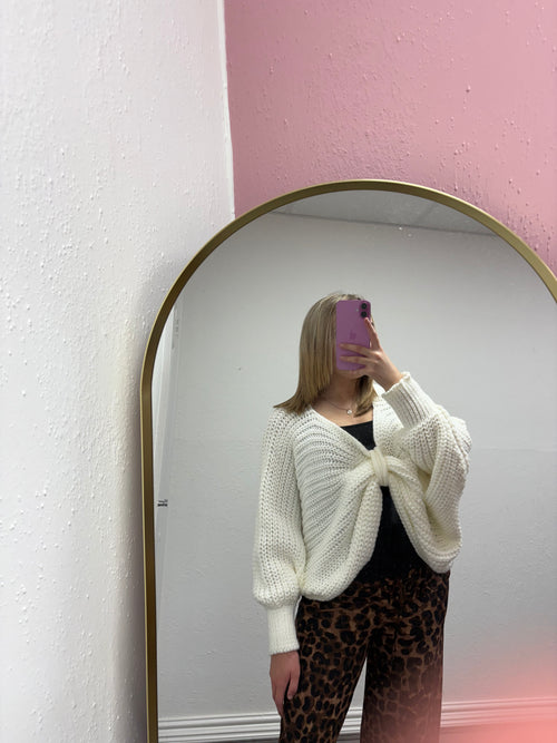 KENNEDY KNITTED BOW JUMPER