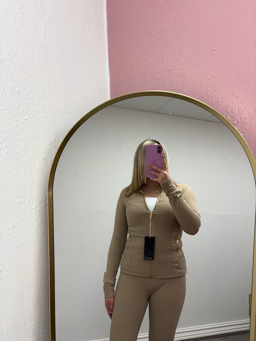 AMORA GOLD ZIP UP SET