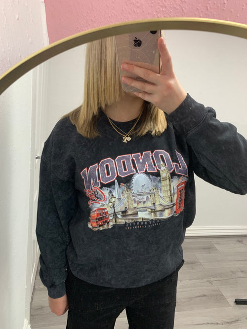 LONDON OVERSIZED SWEATSHIRT
