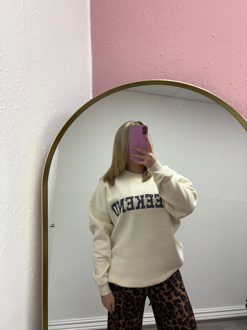 LAINEY WEEKEND SWEATSHIRT
