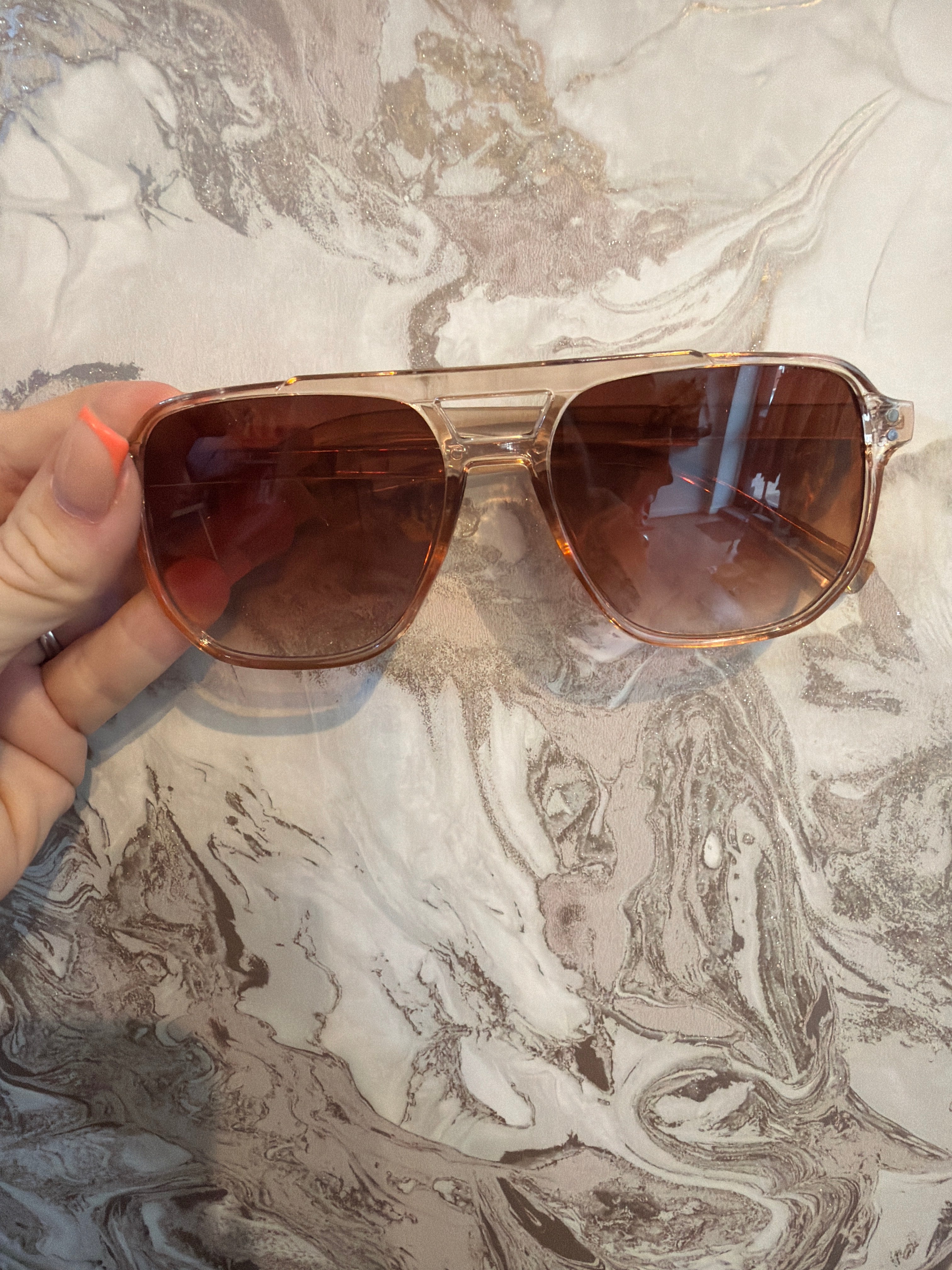 PINK AND BROWN SUNGLASSES