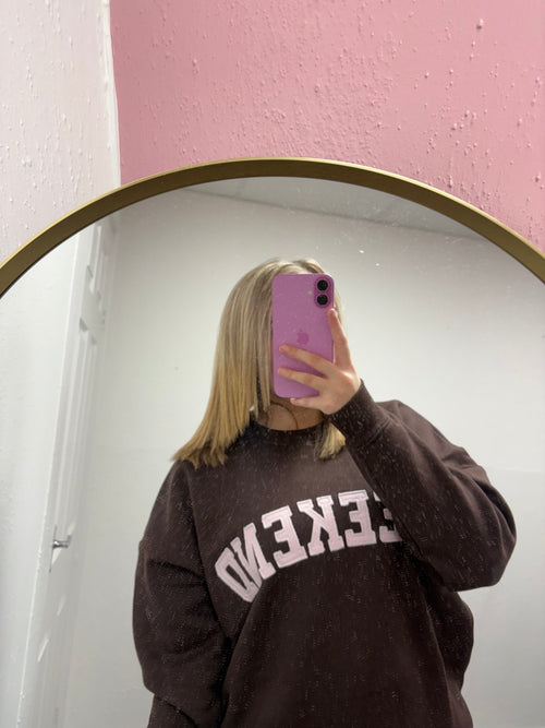 LAINEY WEEKEND SWEATSHIRT