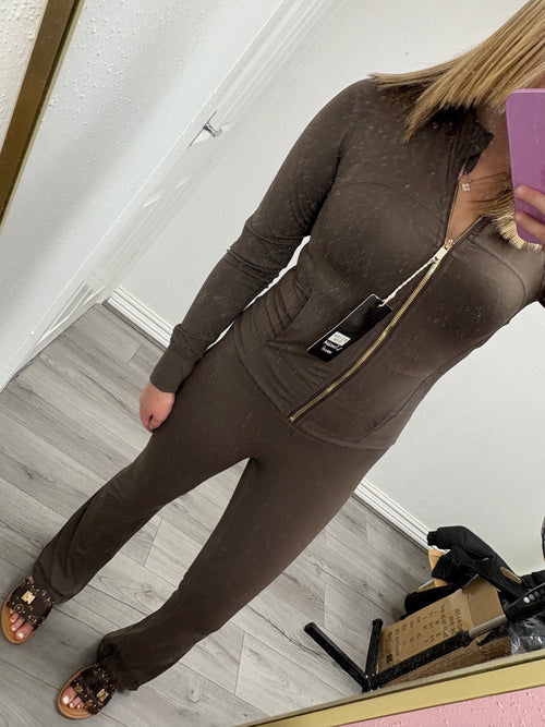 VERITY GOLD ZIP UP GYM SET