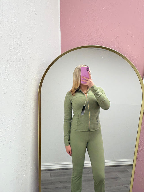 VERITY GOLD ZIP UP GYM SET