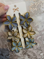 BLUE AND CREAM FLOWER CLIP BUNDLE