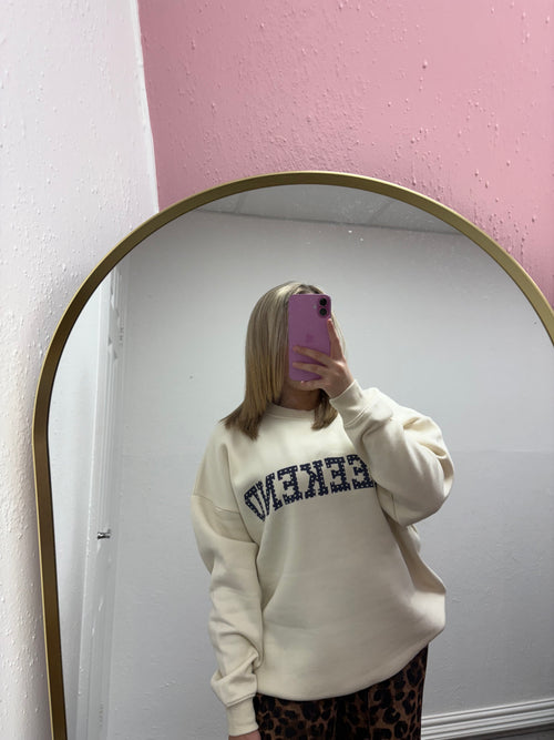 LAINEY WEEKEND SWEATSHIRT