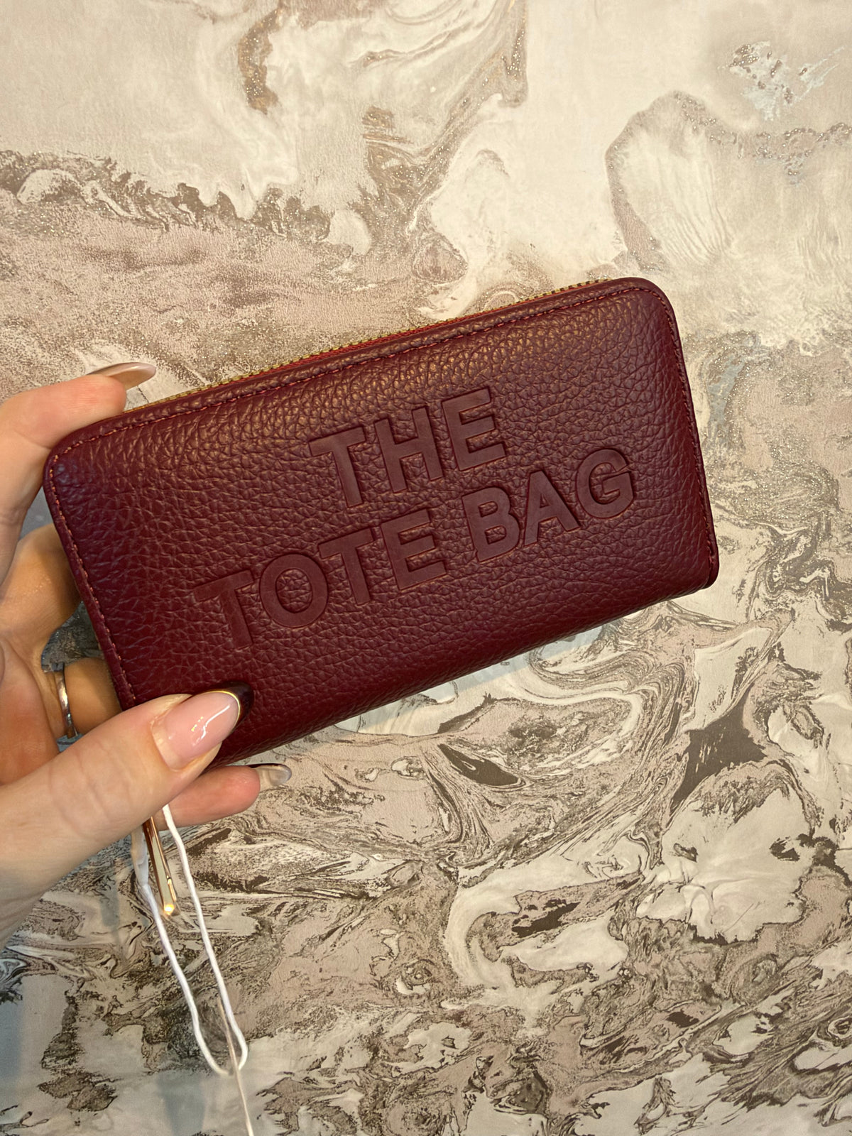 THE TOTE PURSE