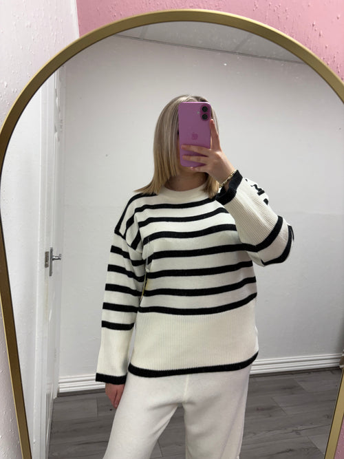 DAPHNE STRIPE KNITTED SET