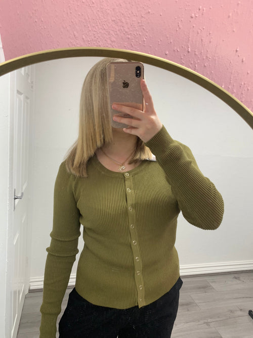 NYLA BUTTON UP TOP
