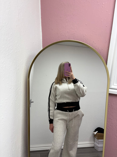 MIRA QUARTER ZIP STRIPE TRACKSUIT