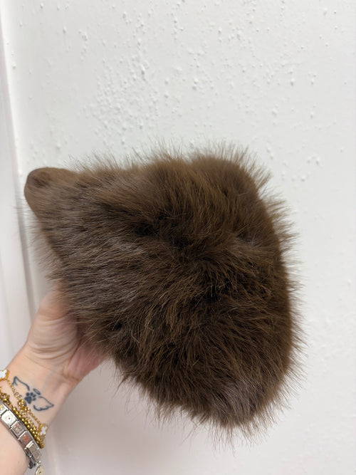 DAISY FLUFFY XXL SLIPPERS