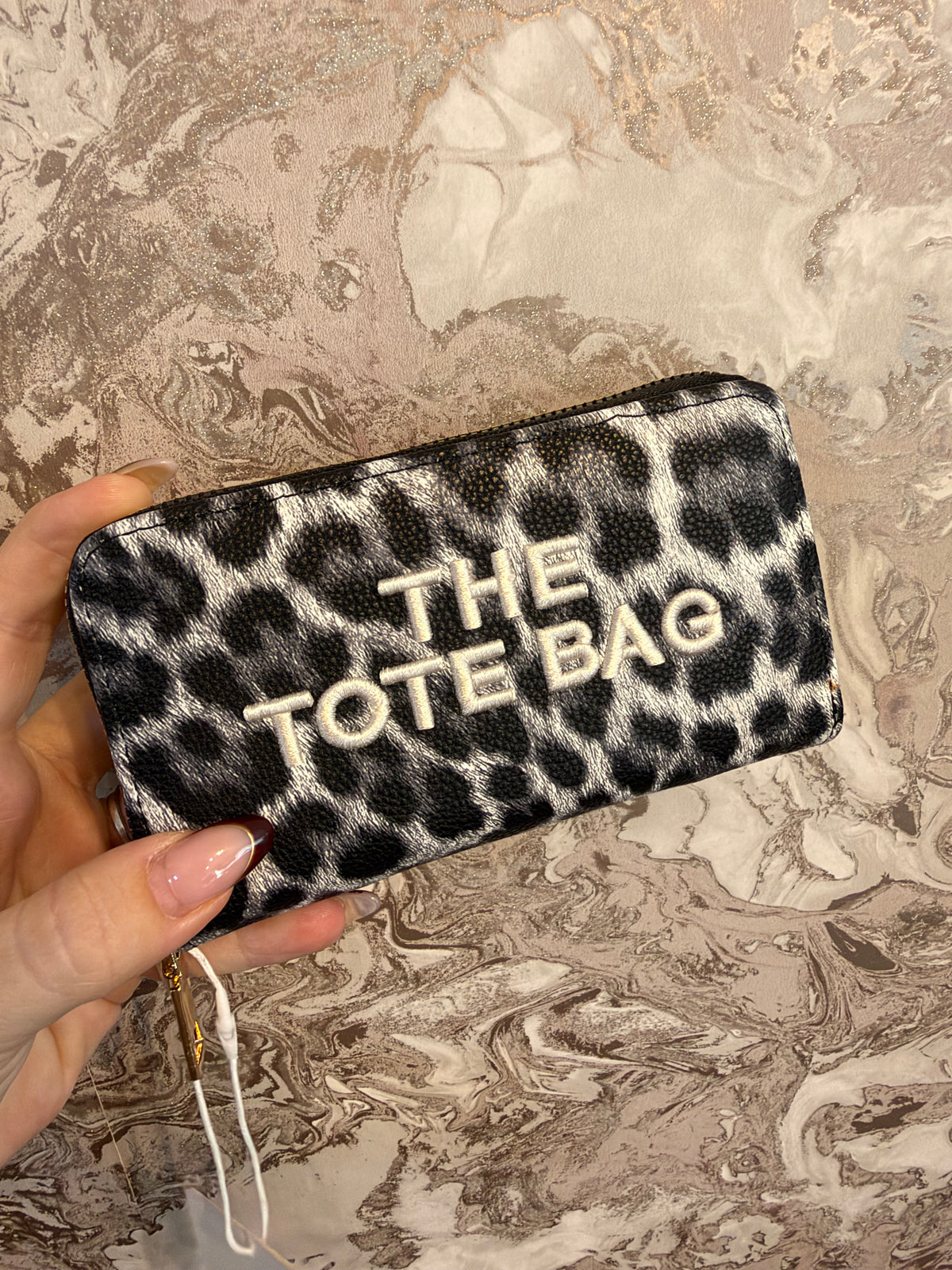 THE TOTE LEOPARD PURSE
