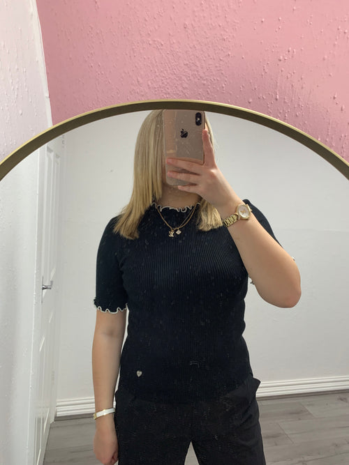 REMY FRILL KNITTED TOP