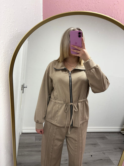 ASTRID TIE UP SET