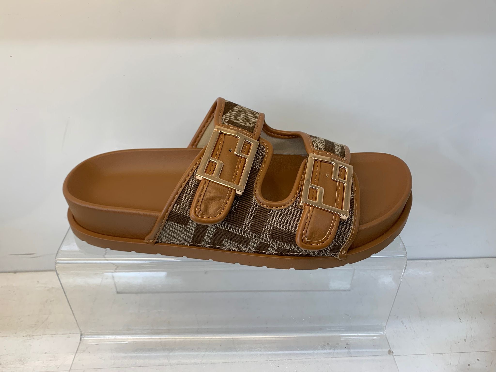 FENDI DUPE SLIDER
