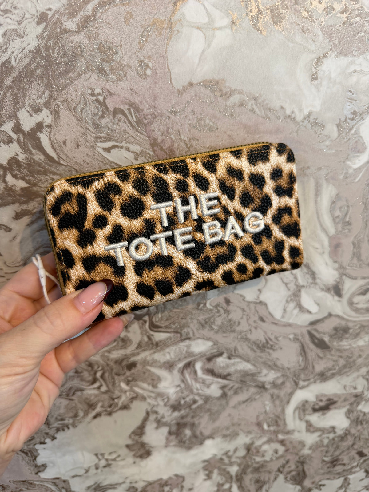 THE TOTE LEOPARD PURSE