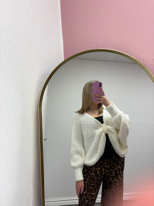 KENNEDY KNITTED BOW JUMPER