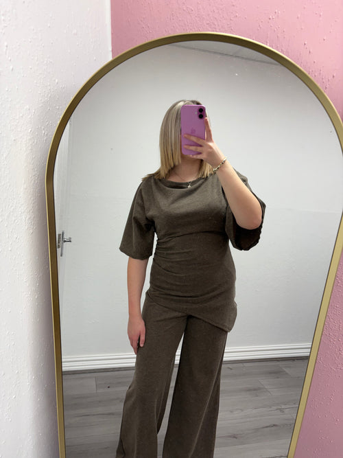 LILA DRAPED RUCHED SHOULDER SET