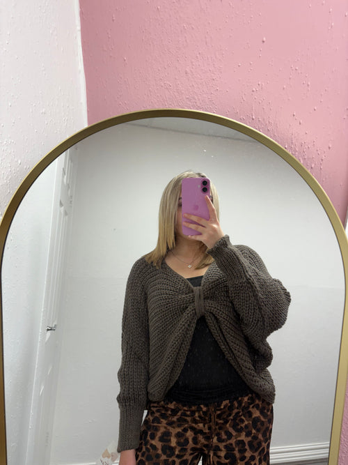 KENNEDY KNITTED BOW JUMPER