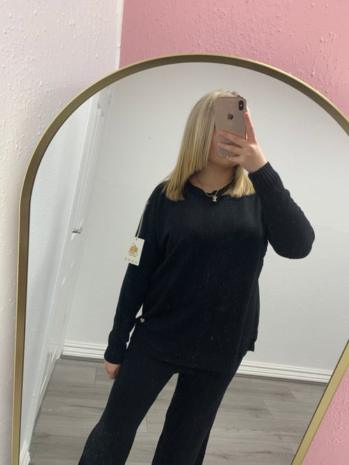 REAGAN KNITTED LOUNGE SET