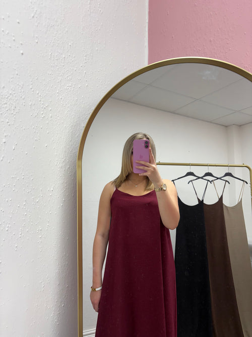 LYLA FLOATY V BACK DRESS