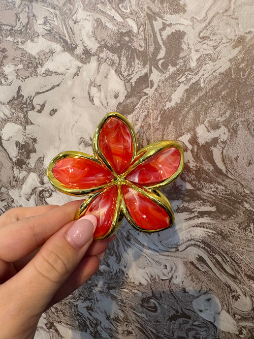 LARGE FLOWER HAIR CLIPS