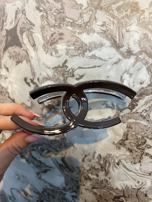 CHANEL HAIR CLIP