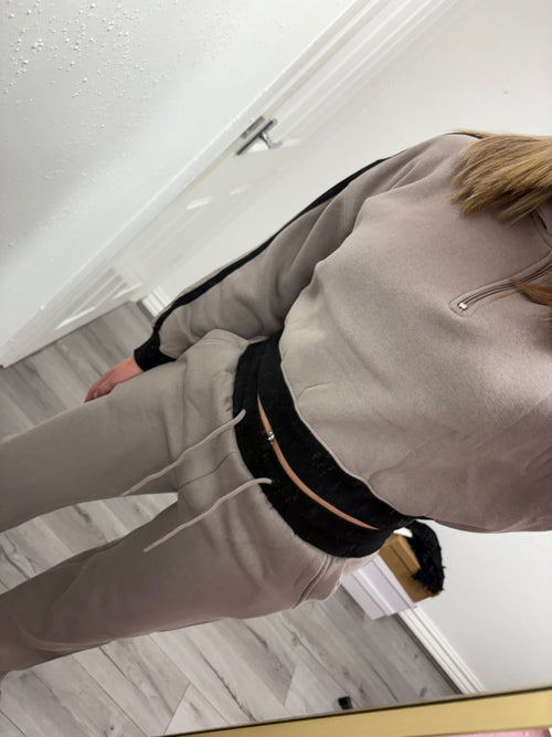MIRA QUARTER ZIP STRIPE TRACKSUIT