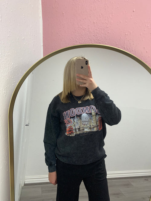 LONDON OVERSIZED SWEATSHIRT