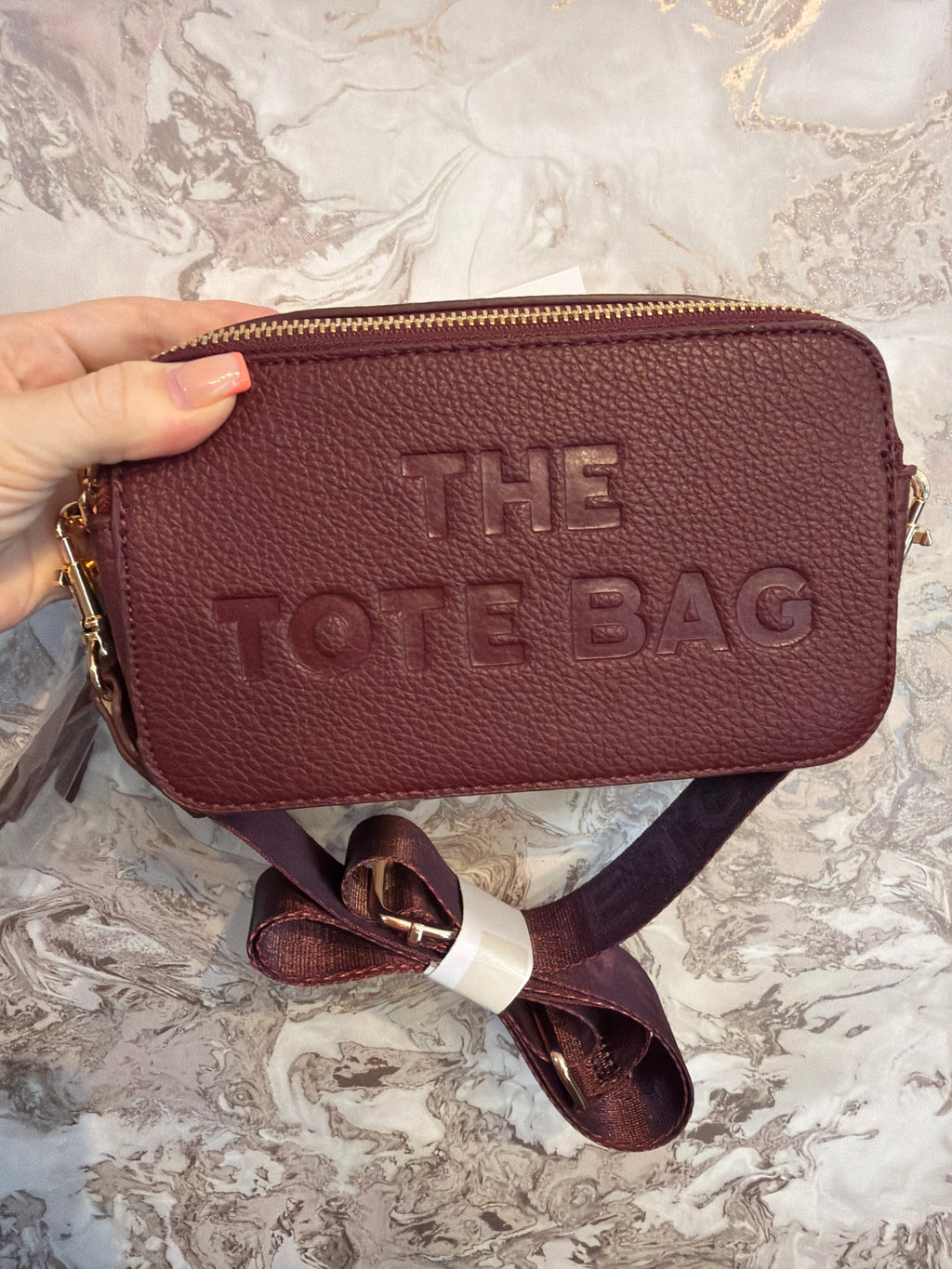 THE TOTE BAG