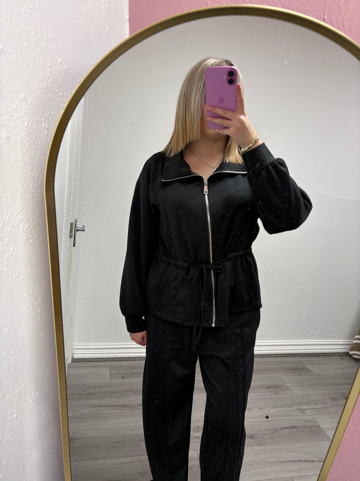 Astrid Tie Up Set