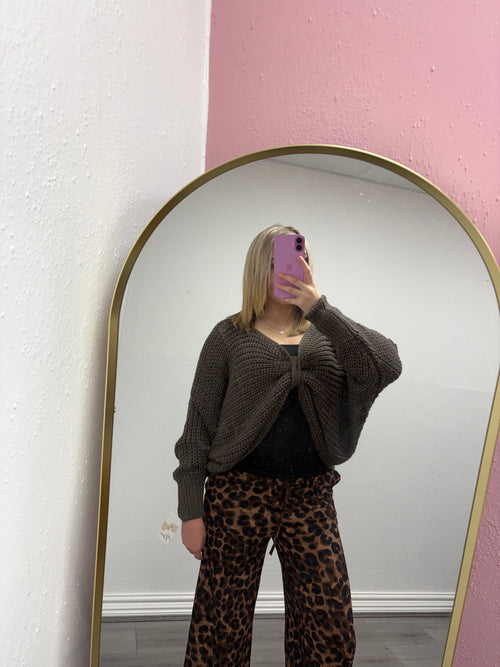 KENNEDY KNITTED BOW JUMPER