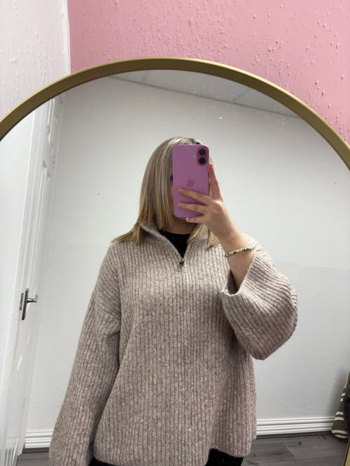 EVA ZIP UP KNIT JACKET