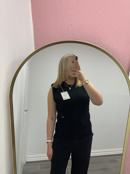 INDIE RUCHED SHOULDER TOP