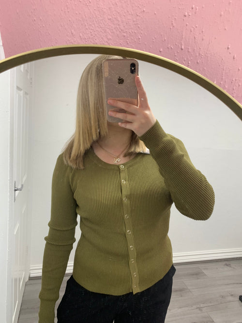 NYLA BUTTON UP TOP