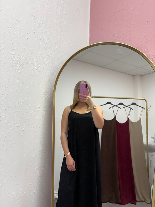 LYLA FLOATY V BACK DRESS