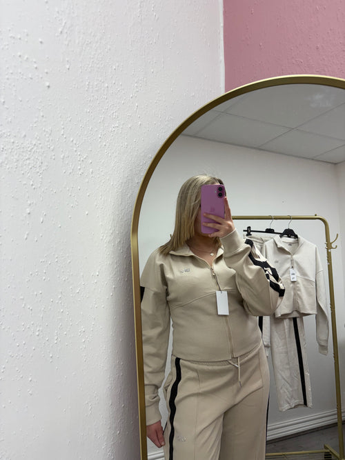 ELLIE ALO TRACKSUIT