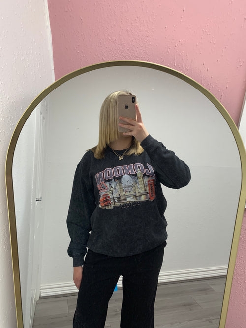 LONDON OVERSIZED SWEATSHIRT